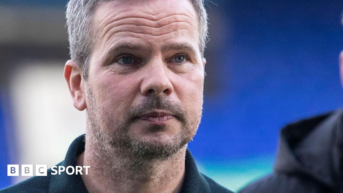 Barrow AFC fires Stephen Clemence after defeat