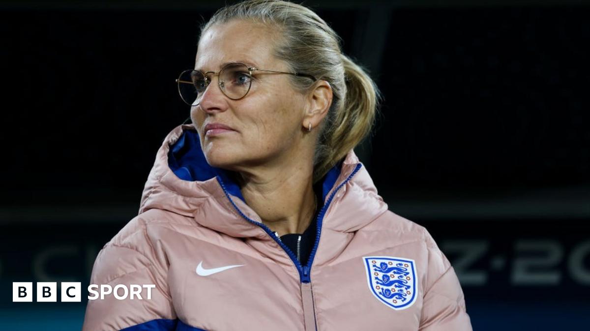 Foto A4 Con Autografo Stampato Di Sarina Wiegman – Inghilterra – Cornice Nera, Regalo Per Appassionati Di Calcio