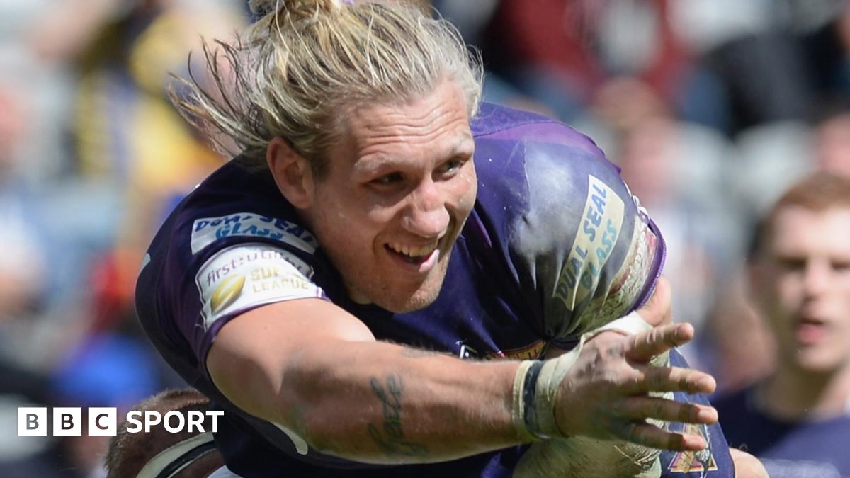 Huddersfield s Eorl Crabtree Retires From Rugby League BBC Sport huddersfield-s-eorl-crabtree-retires-from-rugby-league-bbc-sport