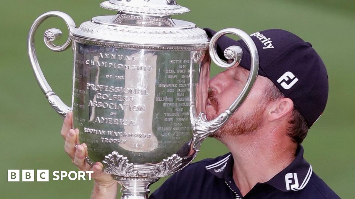 Captivating Two Gloves, One Major - England's Rai Wins Us Pga Title Moment for Desktop
