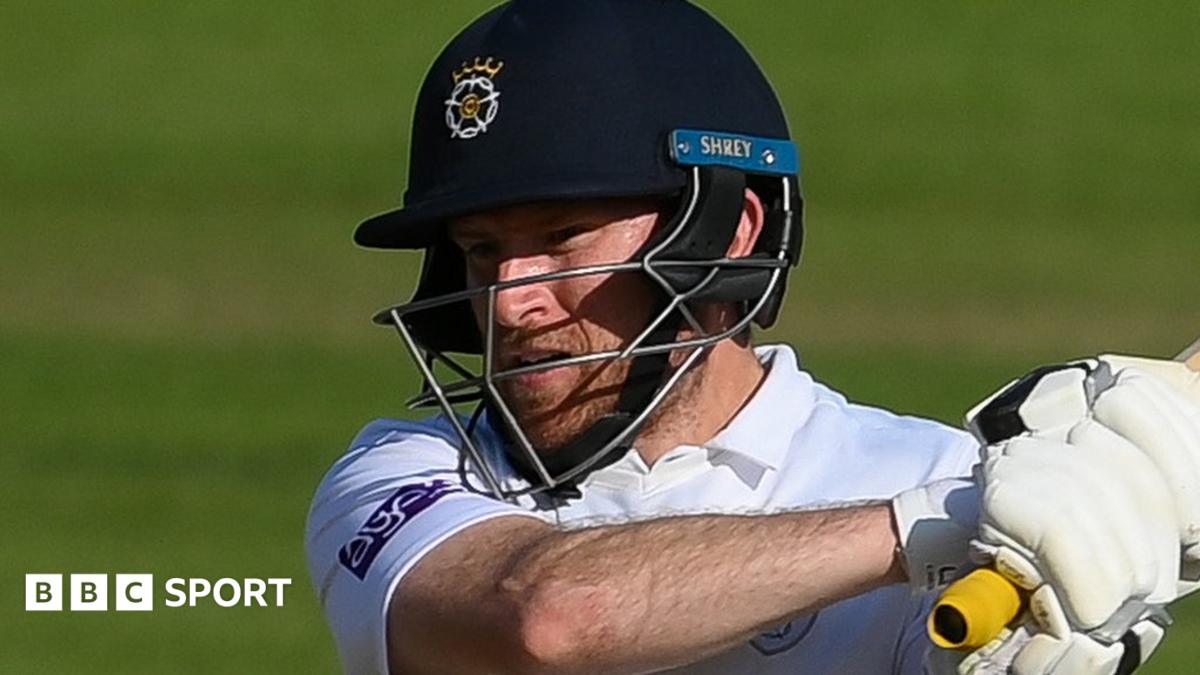 County Championship Hampshire All rounder Liam Dawson Scores Century county-championship-hampshire-all-rounder-liam-dawson-scores-century