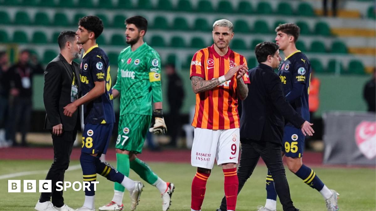 Fenerbahce: Turkish club fined and Galatasaray awarded 3-0 win after Super Cup walkout