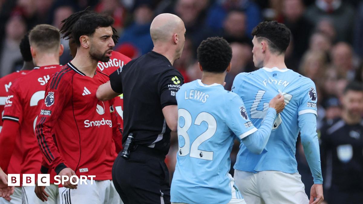 Premier League LIVE: Man United v Man City, Chelsea v Brentford, Tottenham Hotspur v West Ham United and more