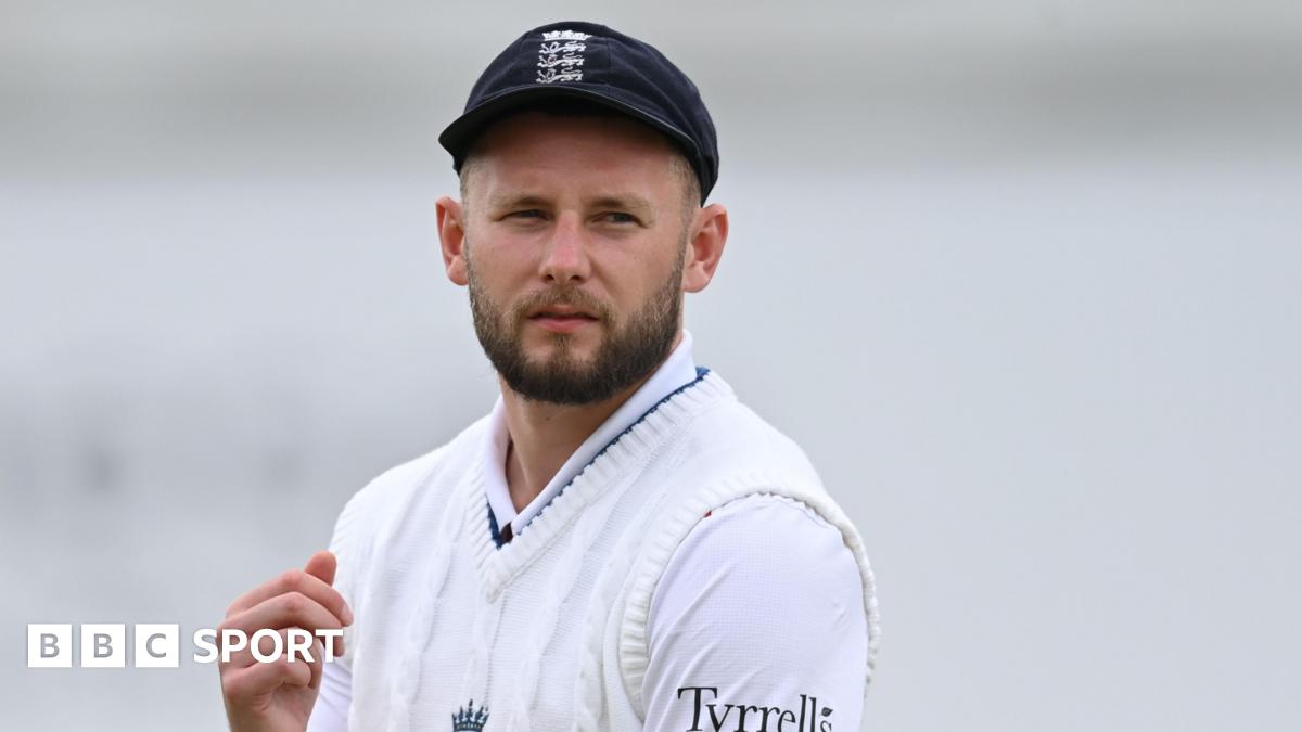 England Pacers Face Injury Crisis Ahead India Test Series