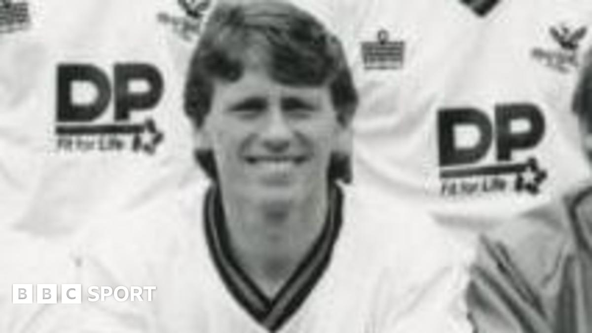 Ex-Swansea and Wales defender Lewis dies aged 62