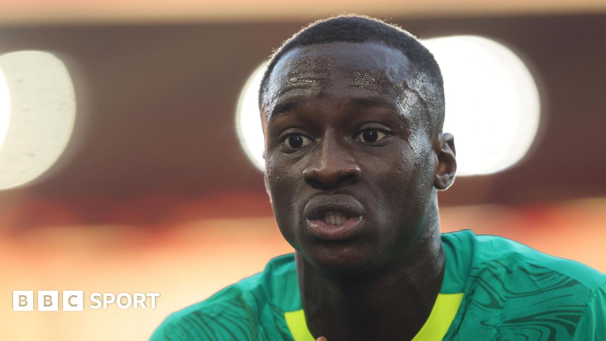 Sunderland sign Diarra from Strasbourg in club-record deal