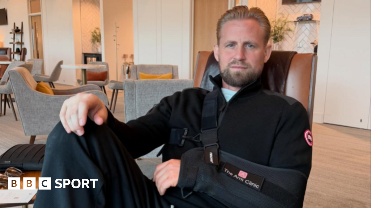 Celtic's Schmeichel says shoulder surgery 'went well'