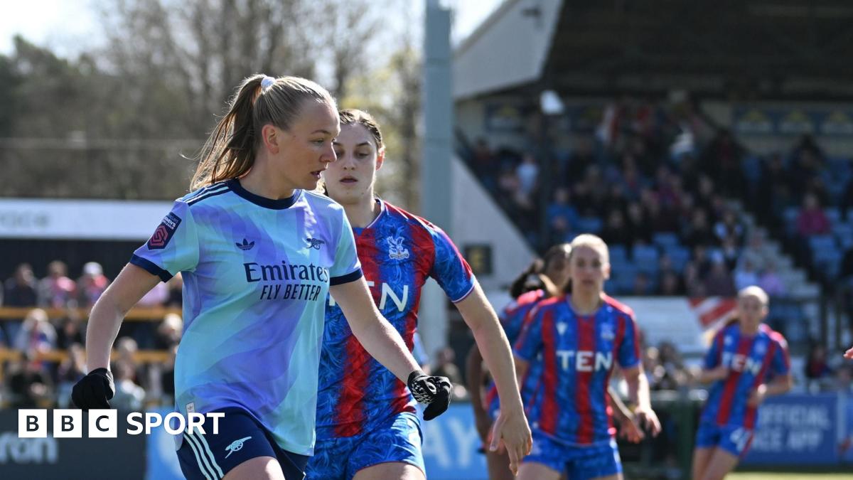 WSL LIVE: Manchester Utd v Everton plus five other fixtures - watch, score & text