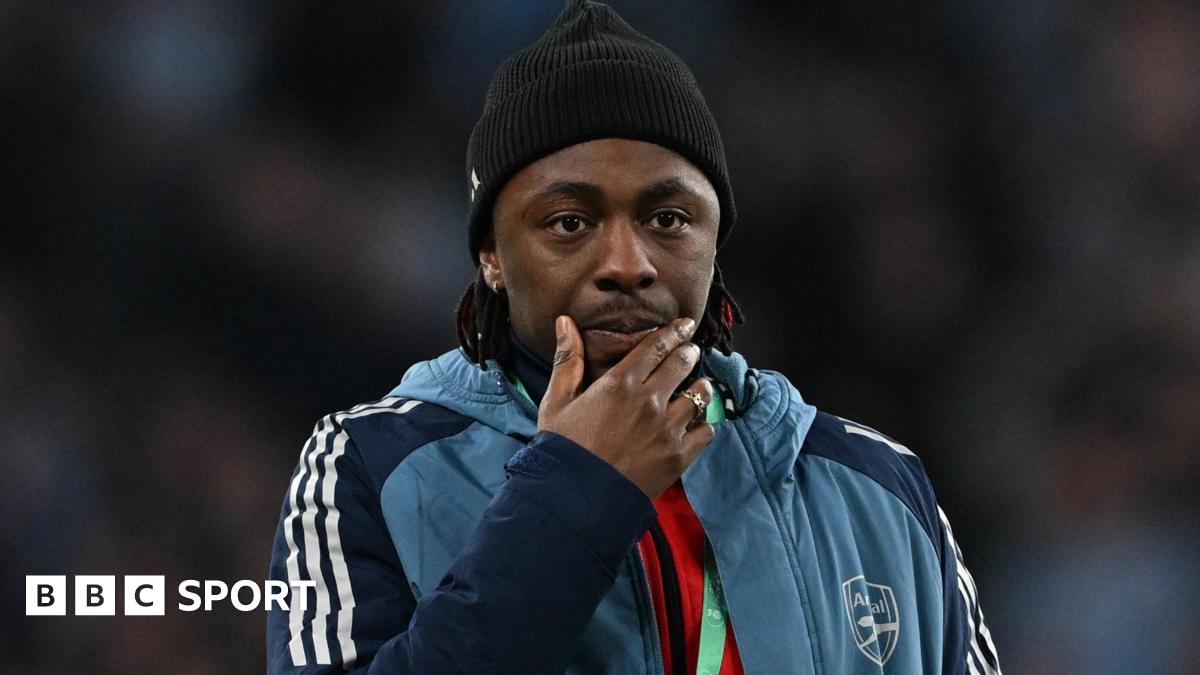 Arsenal's Eze could be out for month with injury