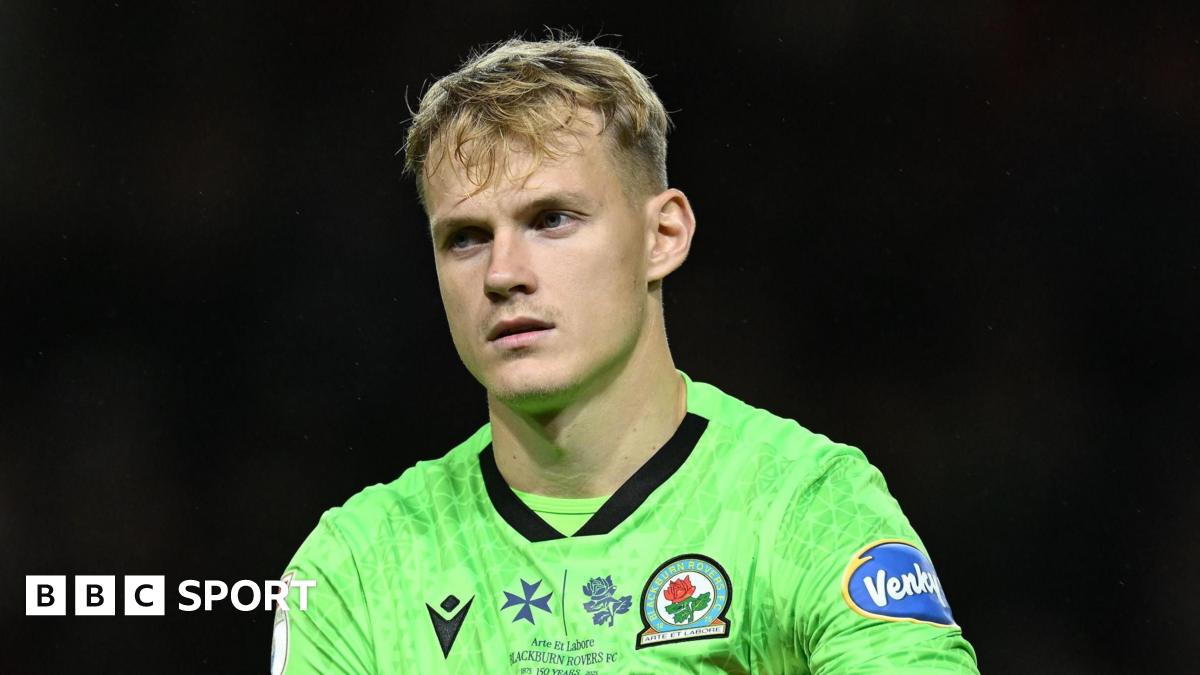 Balazs Toth: Blackburn Rovers goalkeeper set for three months out with knee injury