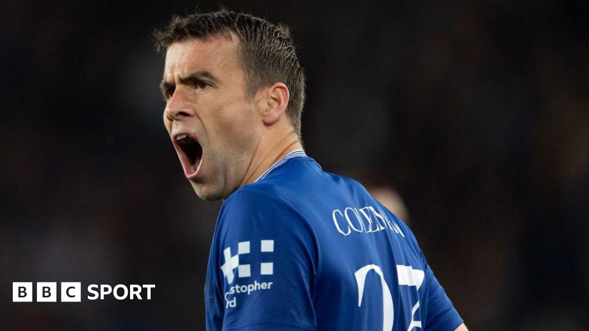 Everton news: Fan reaction as Coleman signs one-year extension