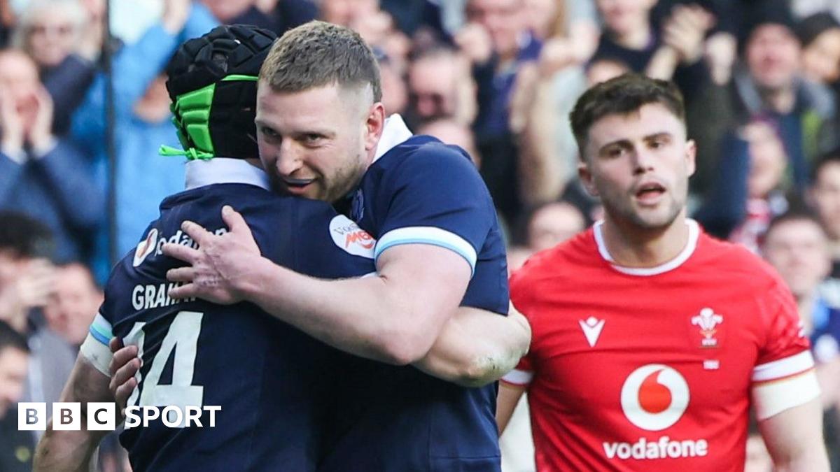 Five-try Scotland survive spirited Wales comeback