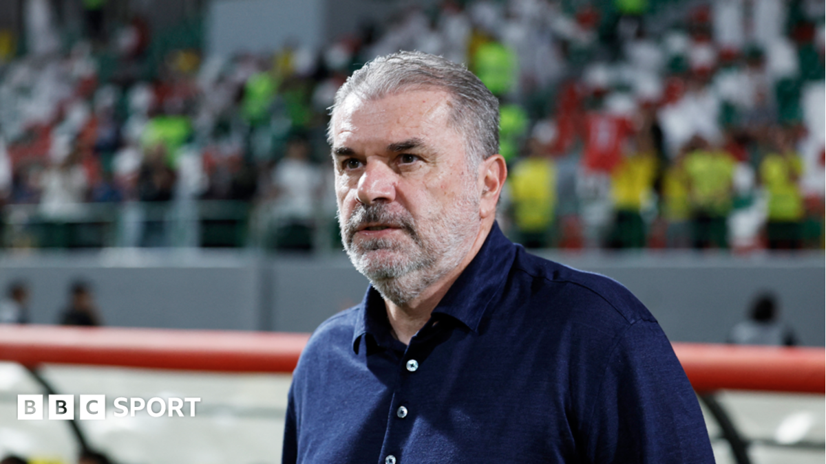 كريستيانو رونالدو: النصر بعشرة لاعبين يحقق فوزًا دراماتيكيًا بعد خروج النجم البرتغالي