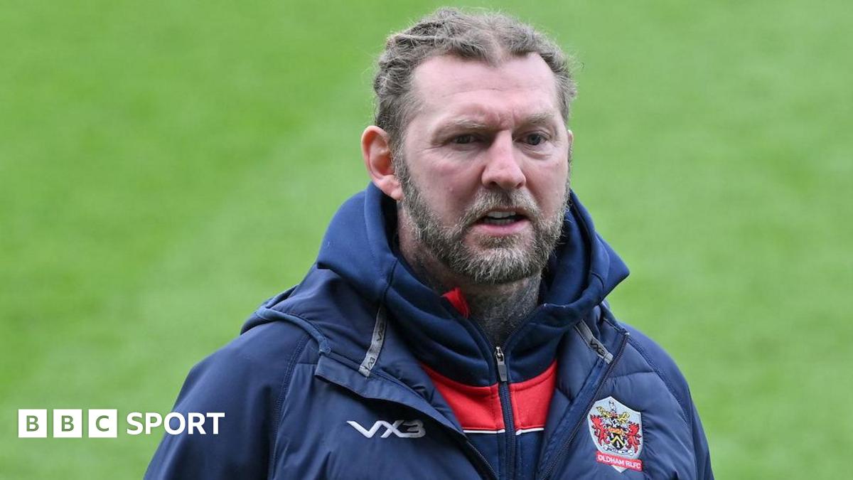 Sean Long: Former Great Britain scrum-half steps down as Oldham coach | Manchester News