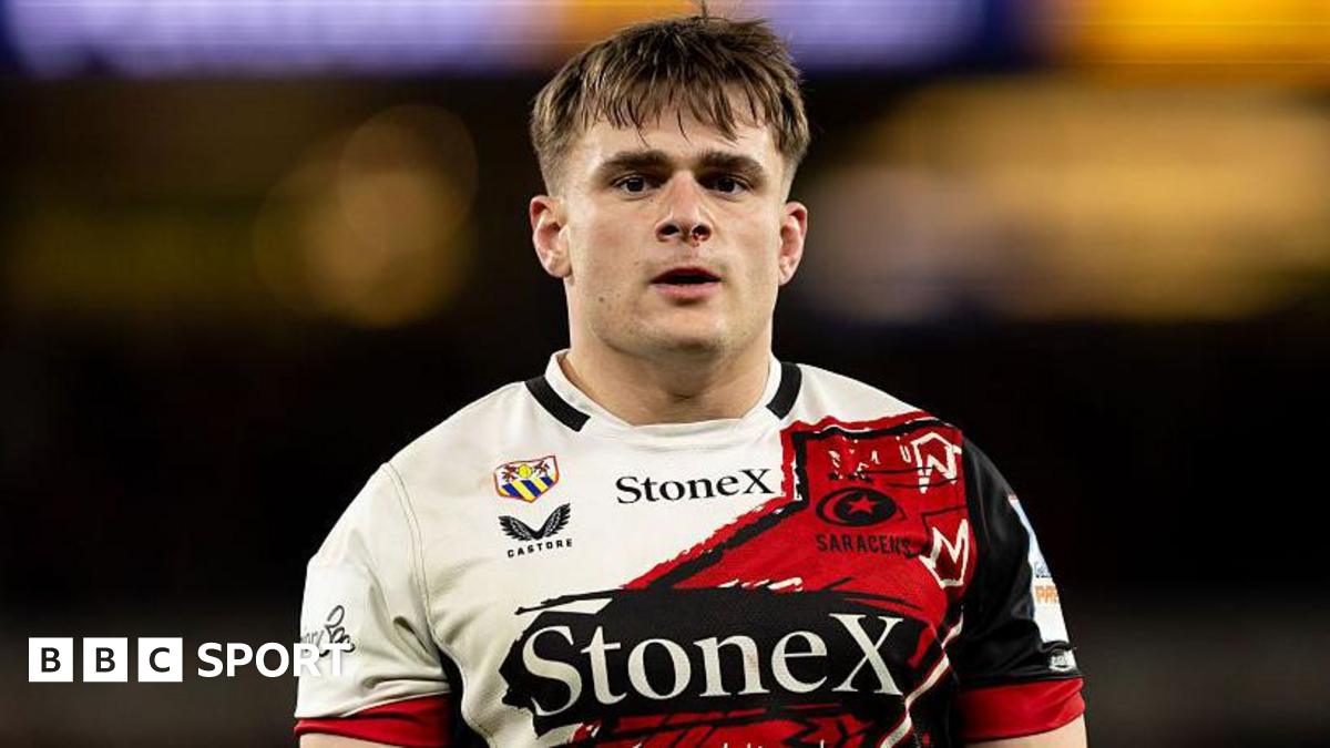 England hooker Dan signs new Saracens deal