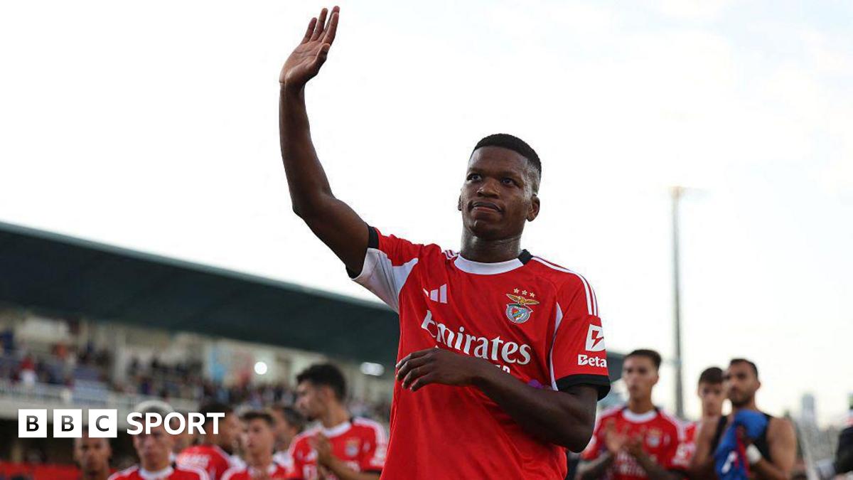 Burnley Completes €2M Loan for Benfica Midfielder Florentino Luis with €24M Buyout
