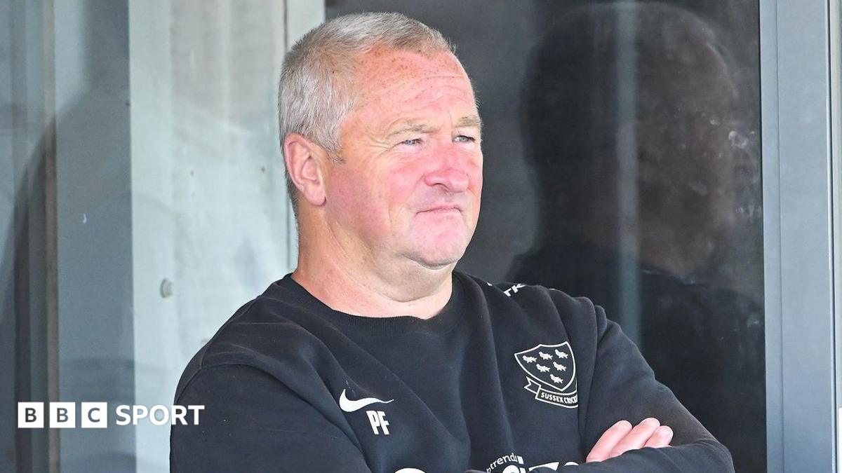 bbc.co.uk - BBC Sport - Sussex: Eight players told to leave as Farbrace considers his future
