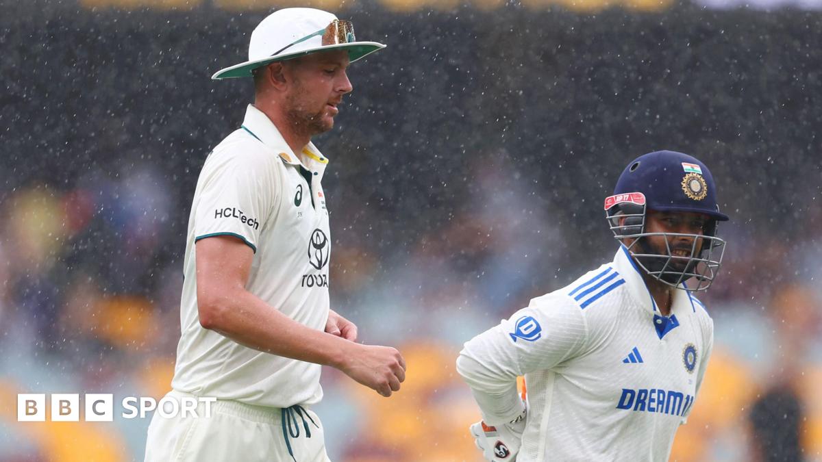 Australia vs India: Hosts’ seamers impress but rain ruins day three of third Test in Brisbane