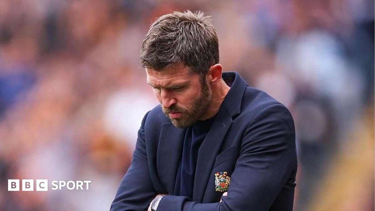 Michael Carrick Maintains Composure Following Manchester United's Stunning Defeat to Hull City