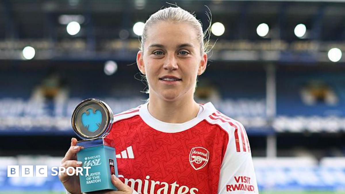 'Fantastic human' Russo shines in Arsenal win at Everton