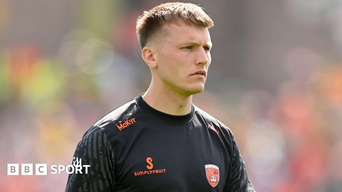Rian O&#39;Neill with Armagh squad for Ulster Final