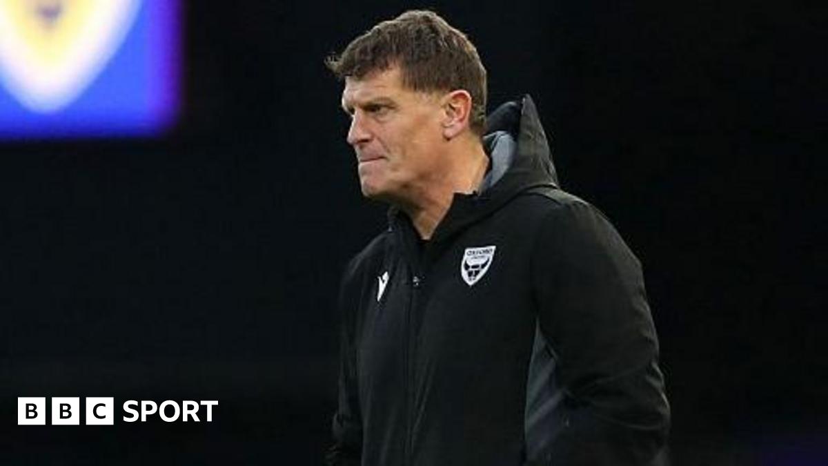bbc.co.uk - BBC Sport - Craig Short: Oxford United coach unsure of future at Championship club
