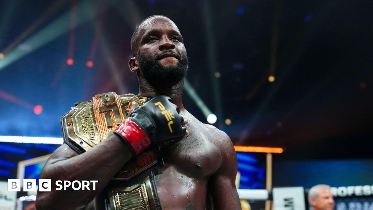 Edwards channels brother's stunning head kick KO in win