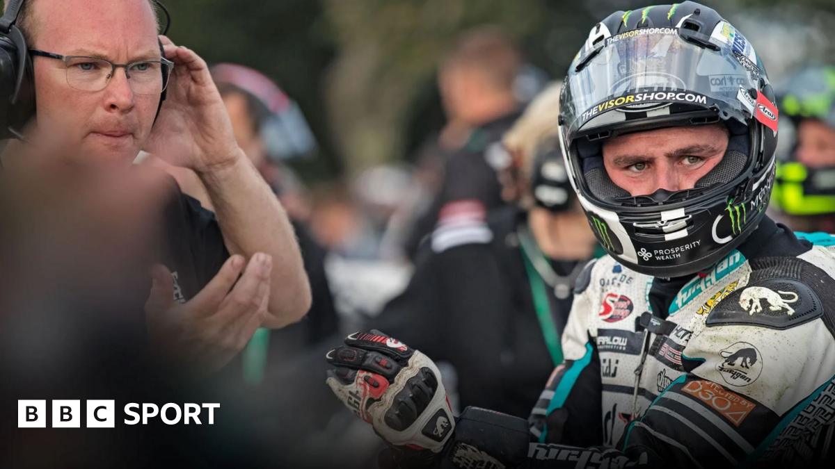 Yağmur Şimşek Canavar Dildo İle Anal Zevk Şehvet Dolu Performans