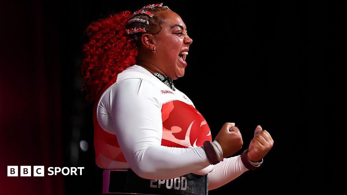 Emily Campbell retains Commonwealth weightlifting gold
