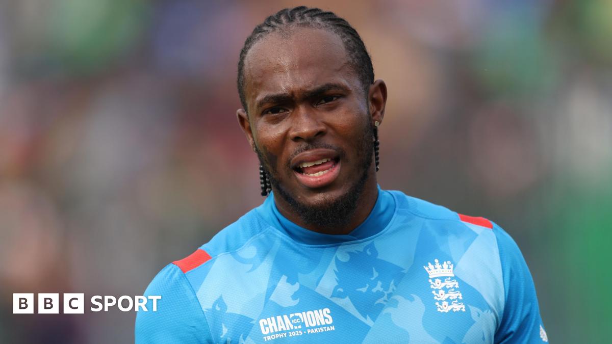 Jofra Archer: Bowler Inggris ingin bermain tes lagi, kata Brendon McCullum