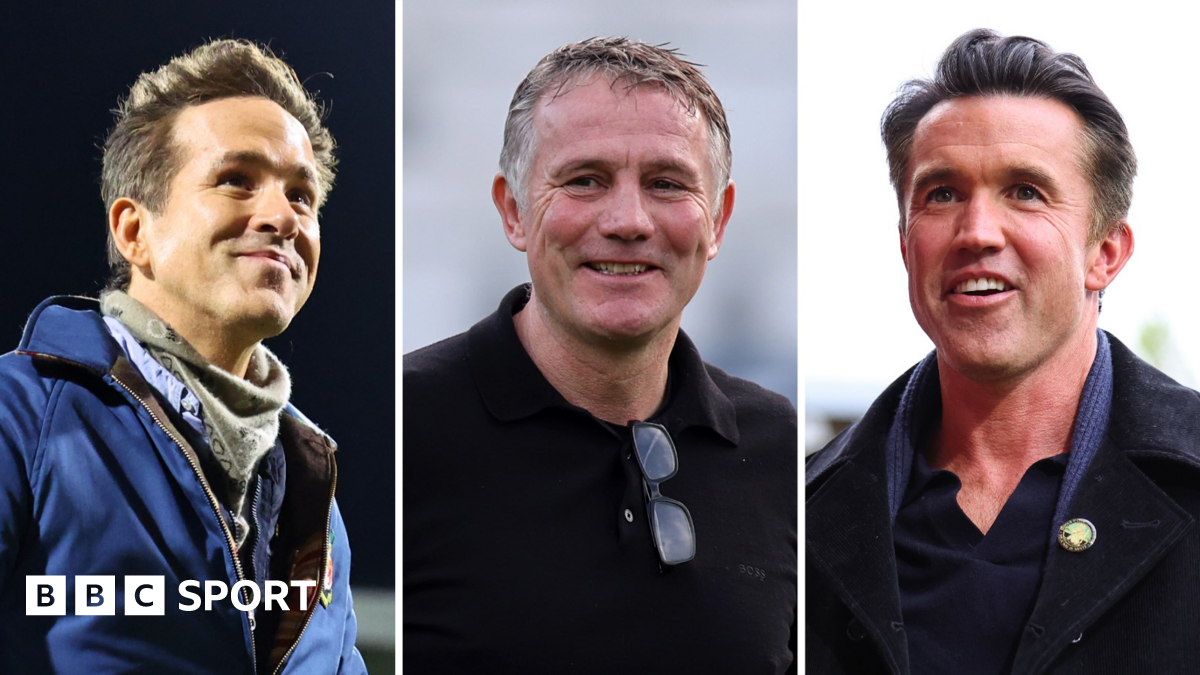 Noticias de transferencia de Wrexham: caos en el día límite, Red Dragons listos para entrar