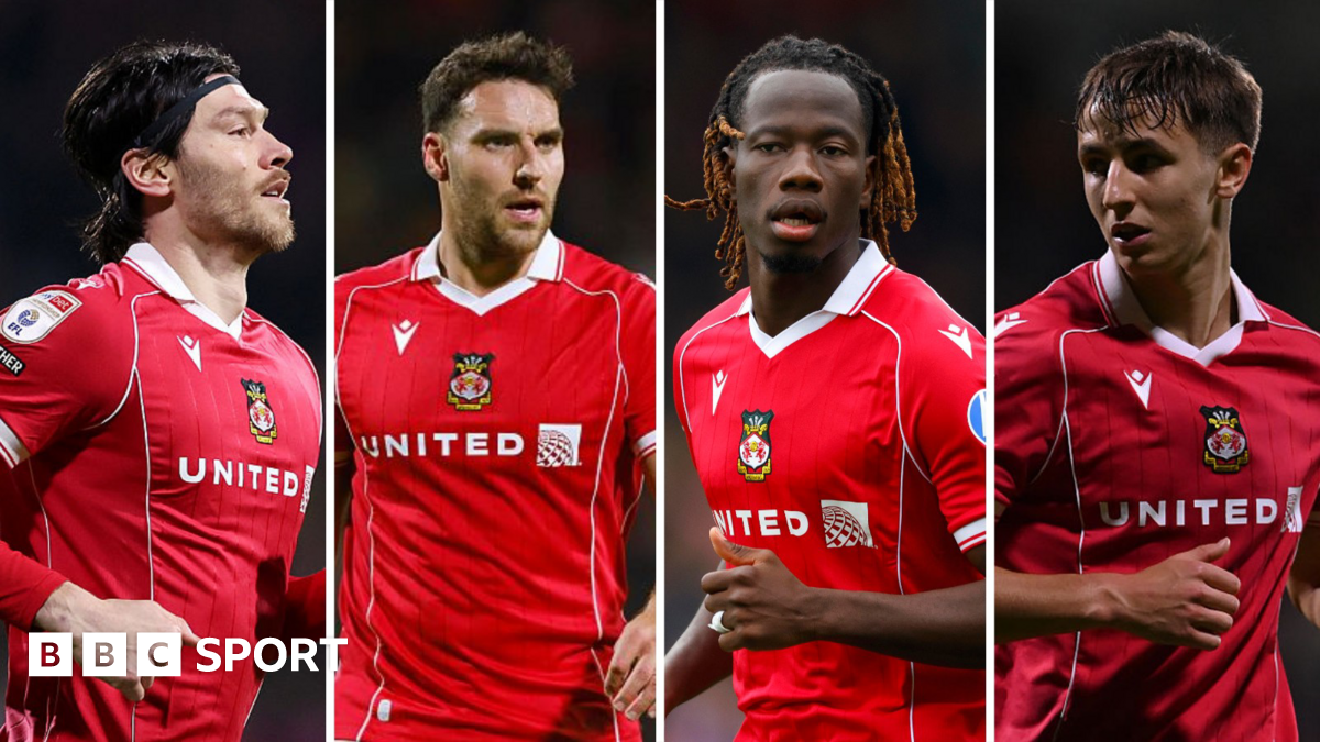 Phil Parkinson: Manager says Wrexham quartet are closing in on return from injury