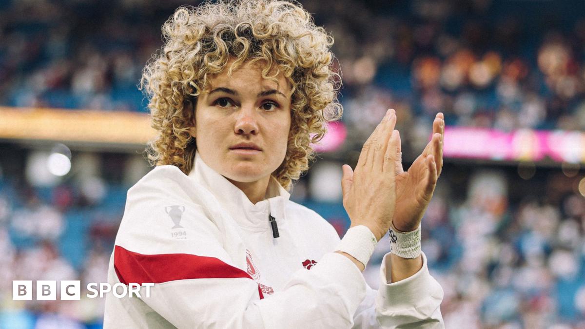 Concussed Kildunne faces race to make semi-final if England beat Scotland