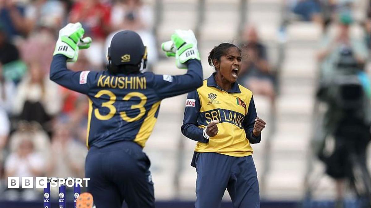 NZ on the brink after shock defeat by Sri Lanka
