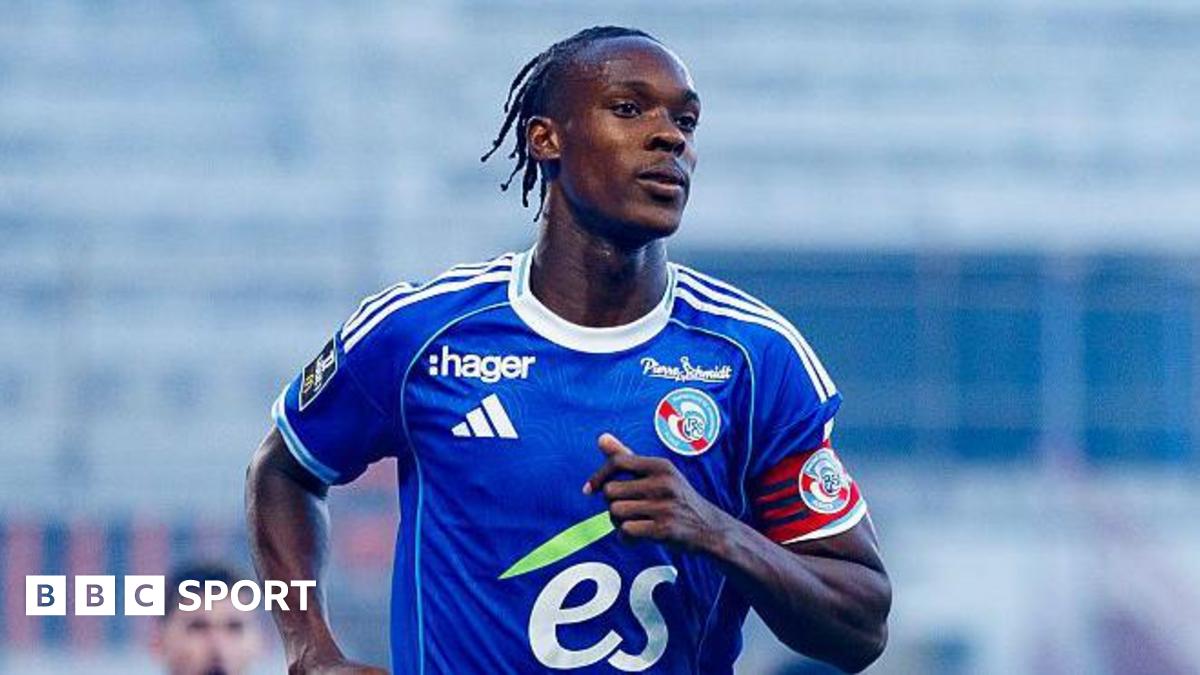 Chelsea set to sign Strasbourg's Emegha for seven years