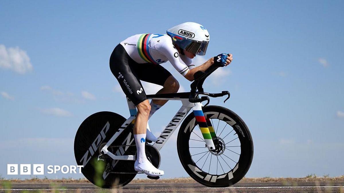 Reusser takes Tour lead with time trial win