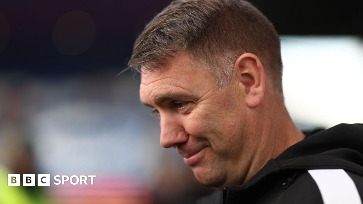 Stockport County boss Dave Challinor: ‘Amazing’ to be one game from Championship | Manchester News Stockport County boss Dave Challinor: ‘Amazing’ to be one game from Championship | Manchester News