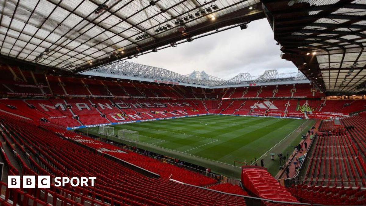 Three senior executives to leave Man Utd this summer