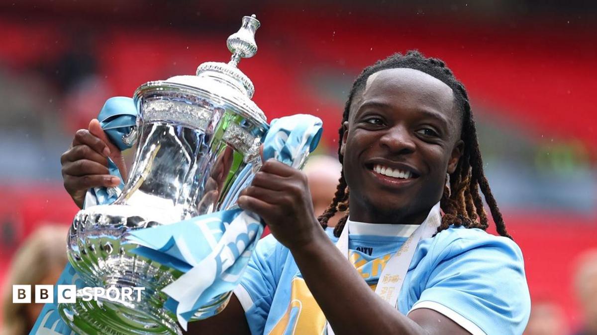Doku's new deal, Gonzalez to stay - what's latest on Man City transfers?