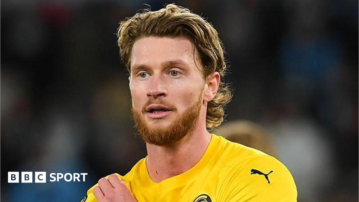 Kasper Hogh: Norwich City interested in Bodo/Glimt striker - BBC Sport