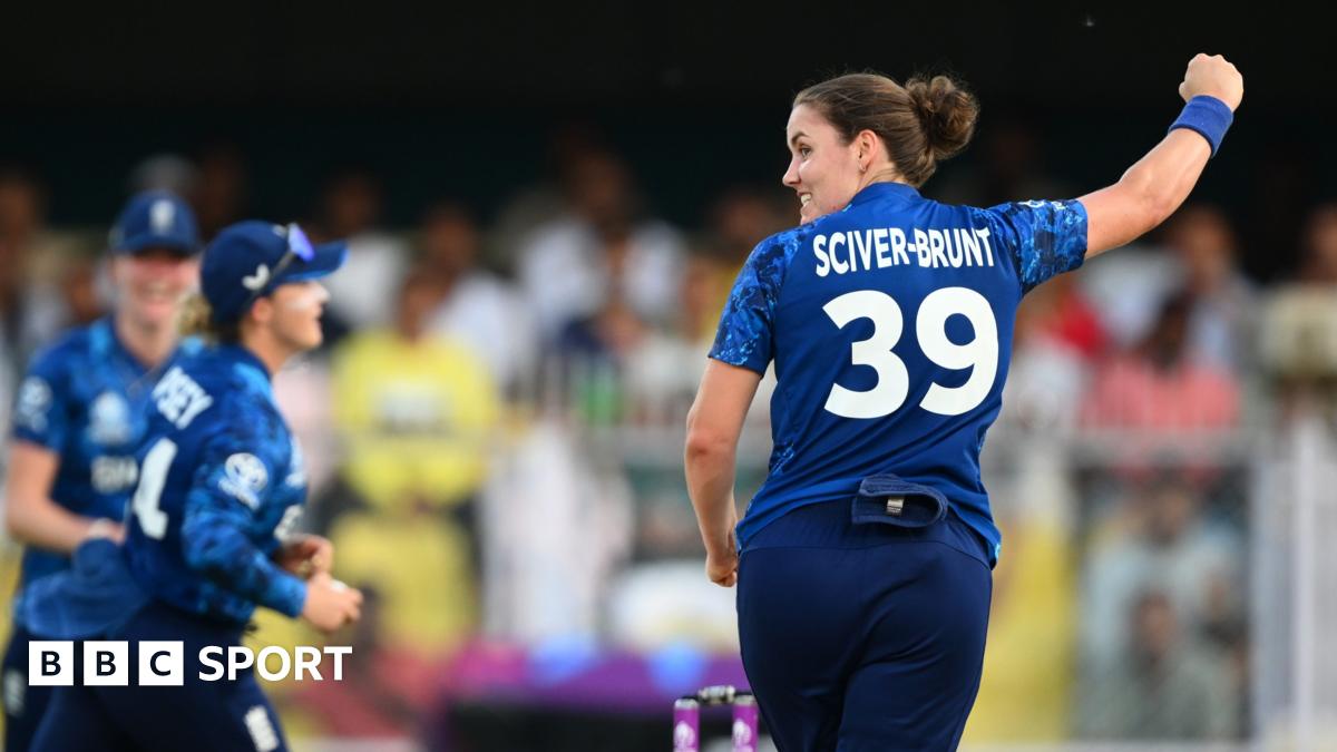 Phenomenal England reduce South Africa to 38-6 in World Cup opener