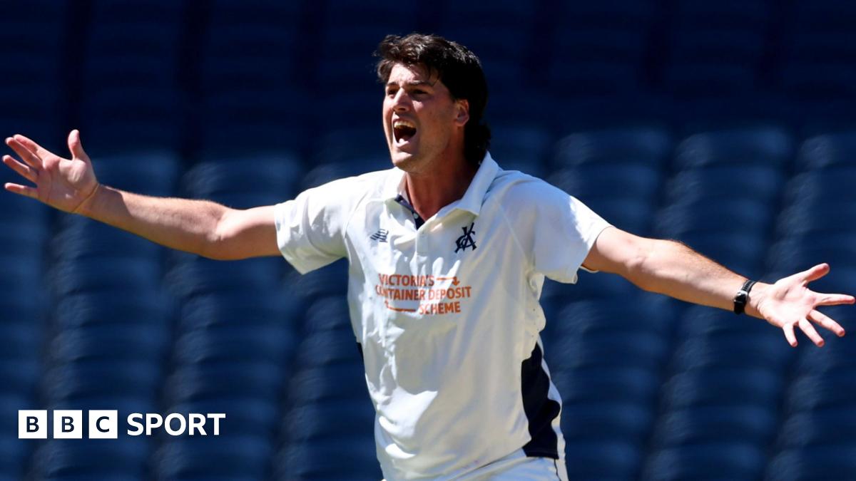 Glamorgan interested in Australian seamer Elliott