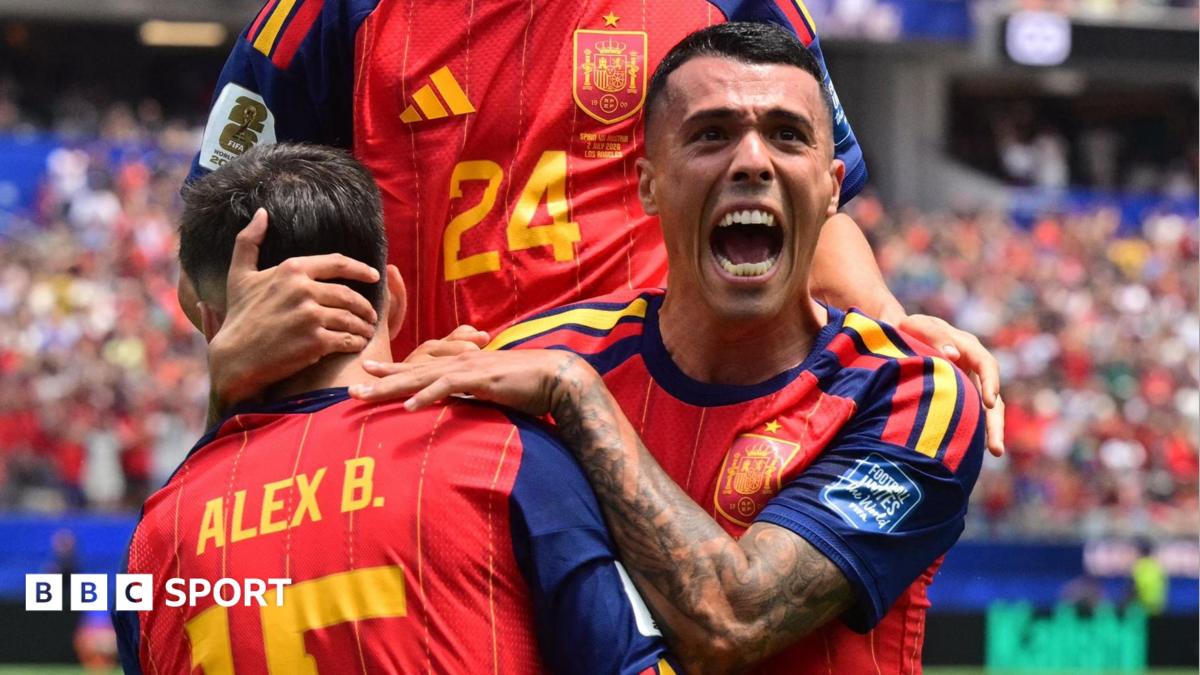 Spain 3-0 Austria: Mikel Oyarzabal scores twice in dominant win