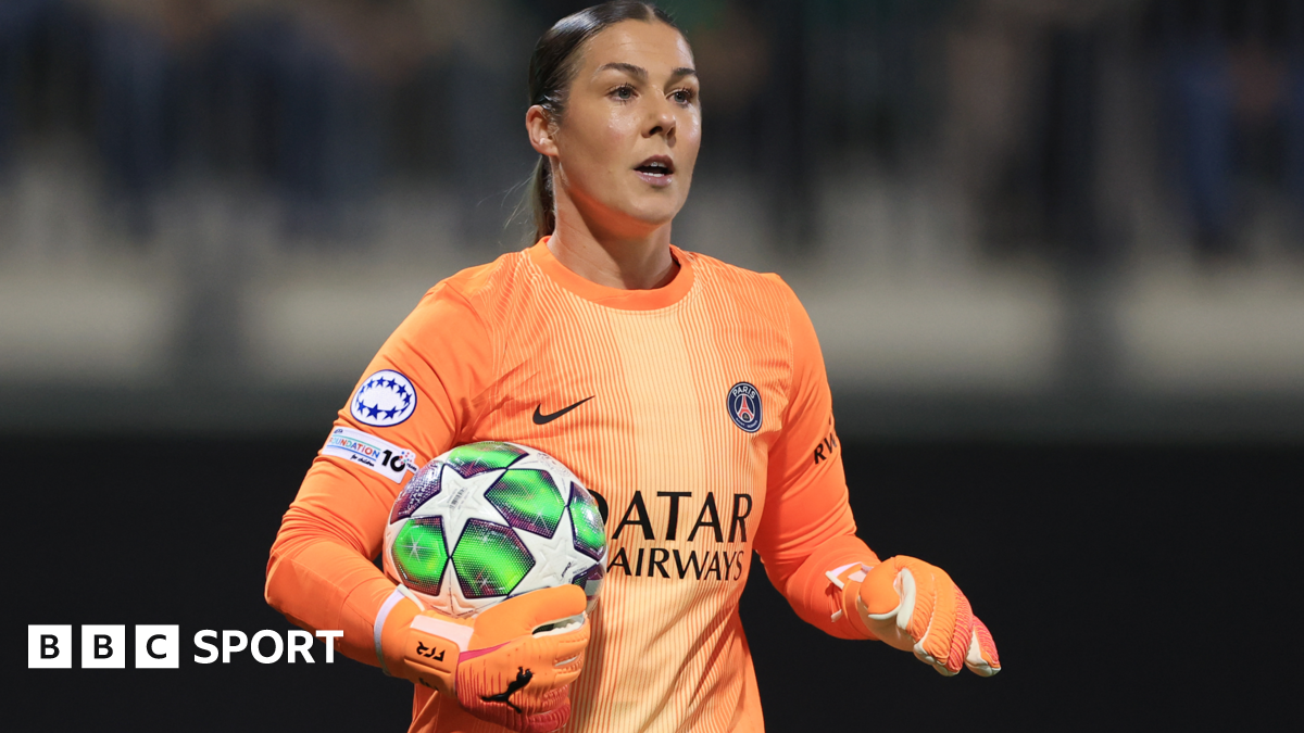 What is a ghostwriter after Earps' book backlash?