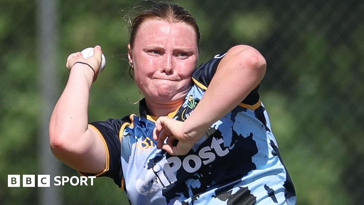 Glamorgan cruise to Women&#39;s T20 win over Glos
