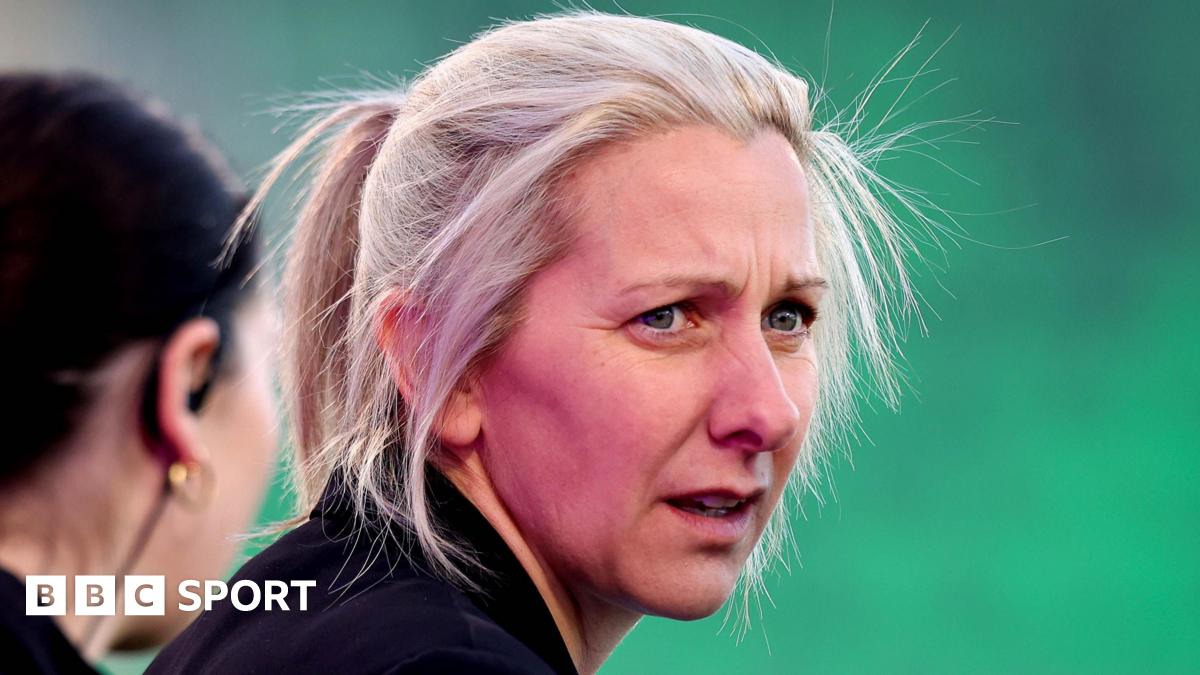 Republic of Ireland boss Ward 'turned down WSL job'