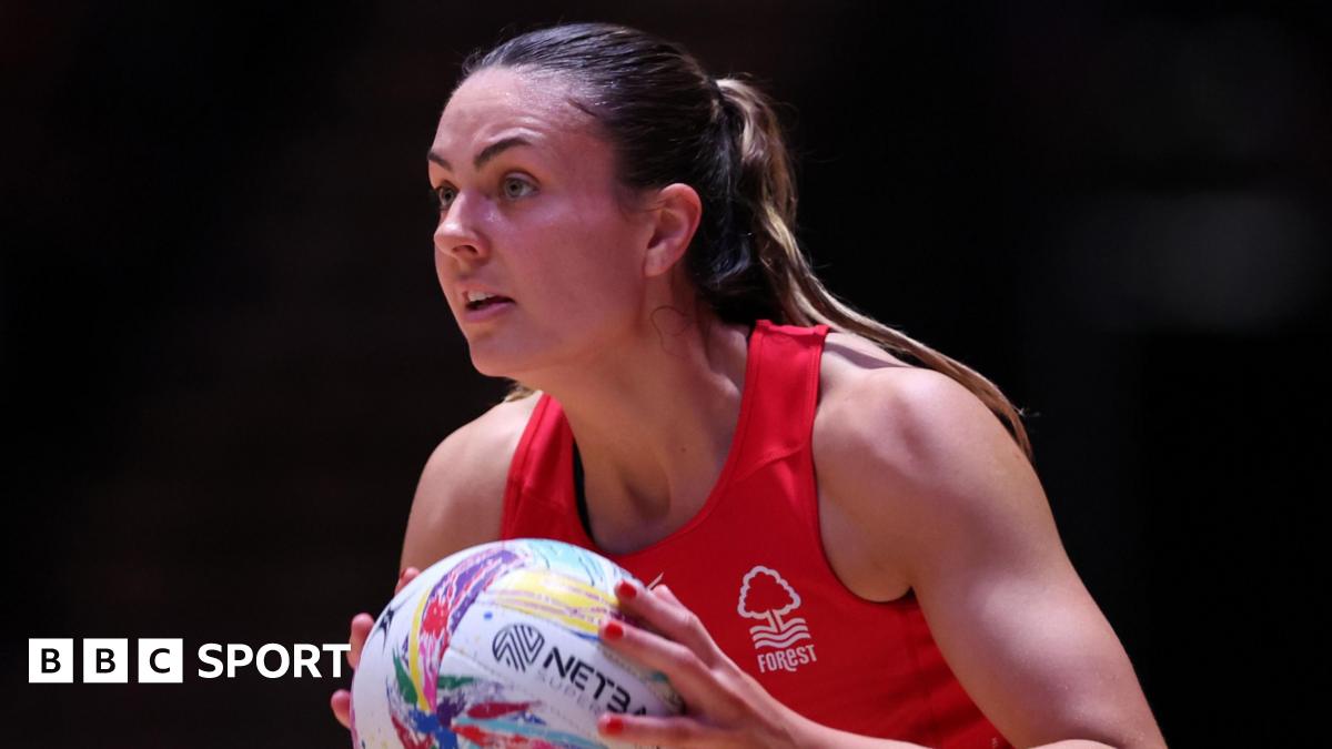 Netball Super League: Nottingham Forest beat Mavericks 60-59 in thriller