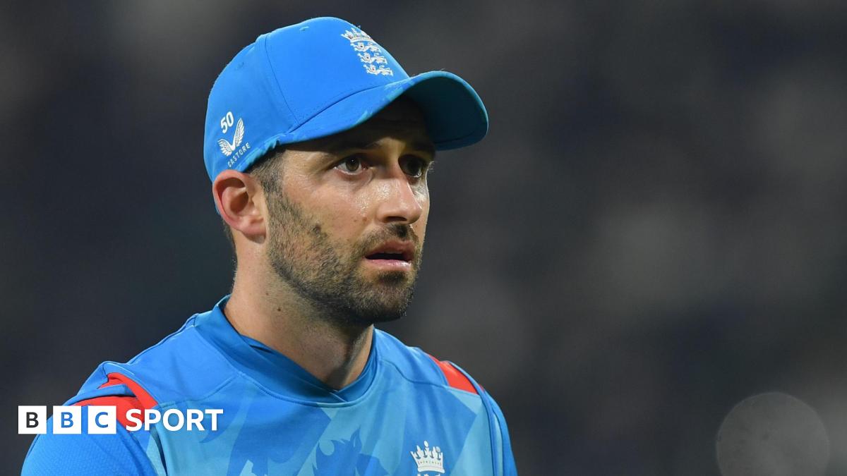 Mark Wood to miss England’s Test summer after knee surgery