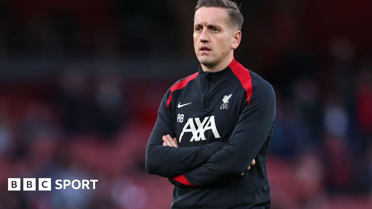 Liverpool set-piece coach Briggs leaves club