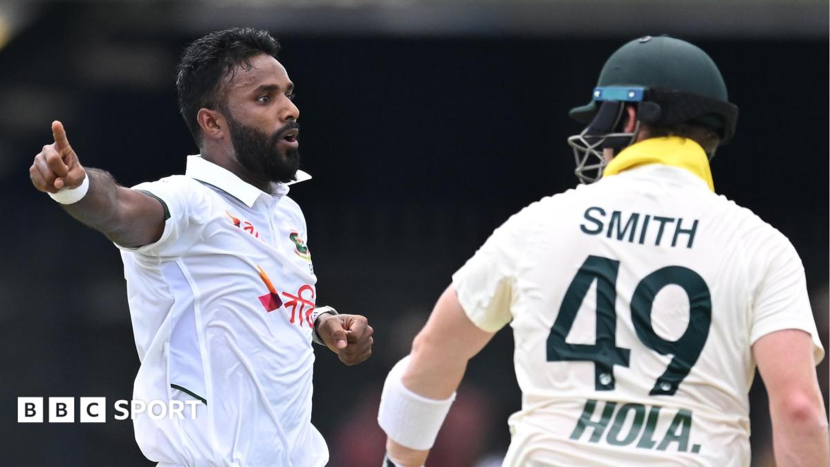 Bangladesh dominate Australia despite Smith reprieve